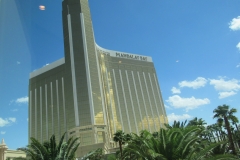 mandalay bay1